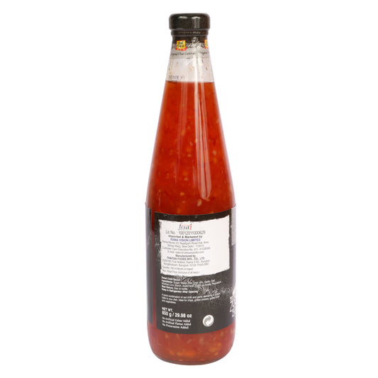 Real Thai Sweet Chilli Sauce 700 ml Glass Bottle